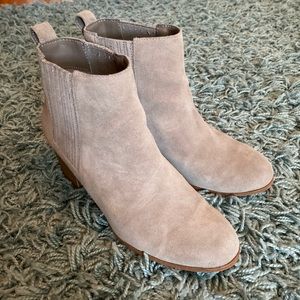 Size 7.5 booties